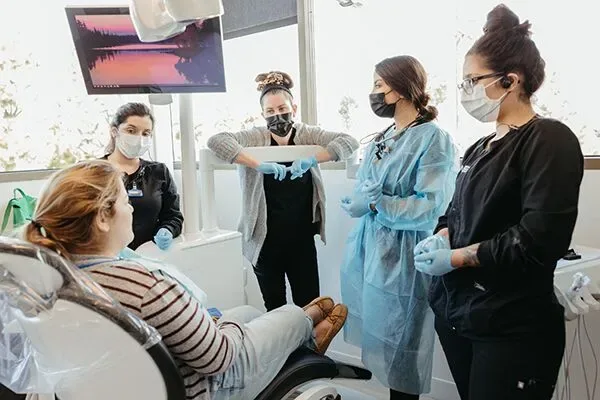 4M Dental Implant Center — photo 1