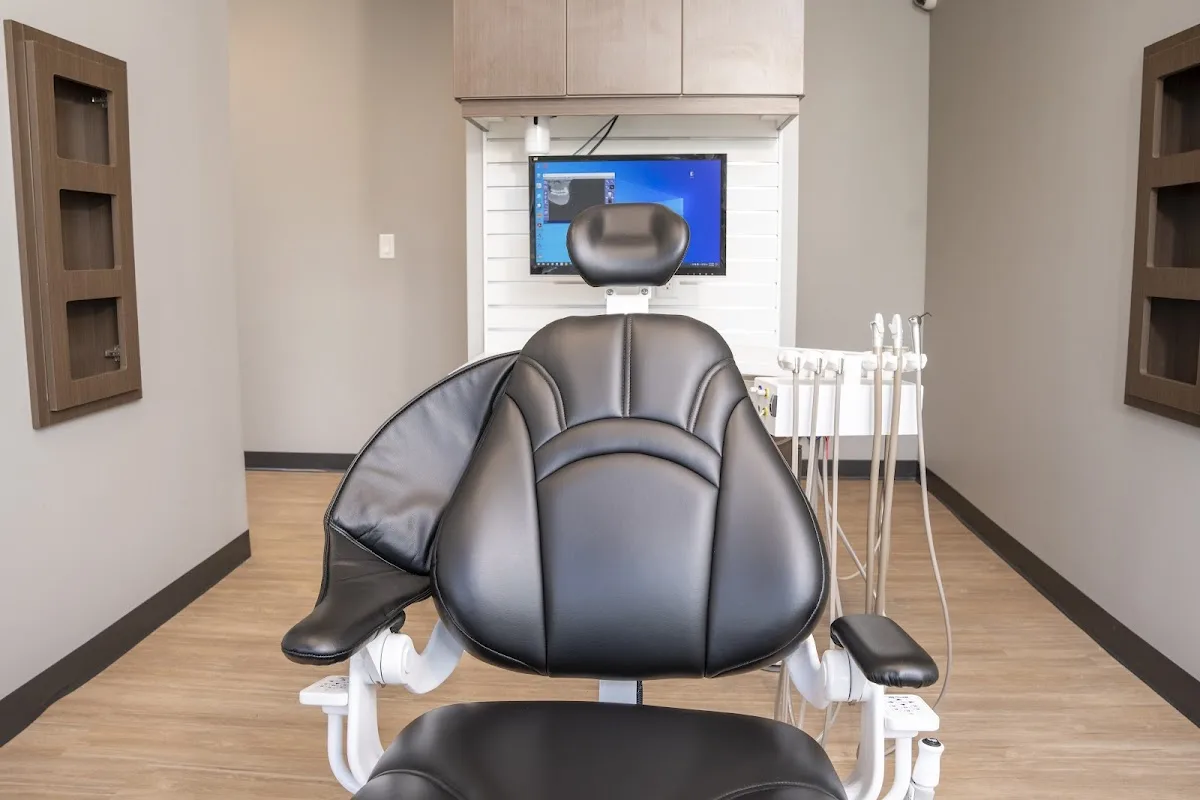 Above & Beyond Dentistry & Implants — photo 2