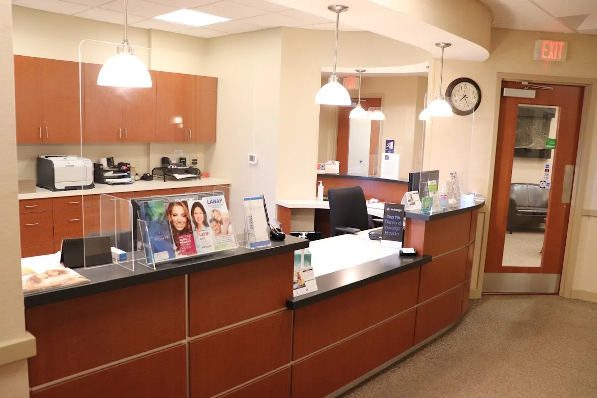 Advanced Cosmetic and Implant Dentistry — photo 3