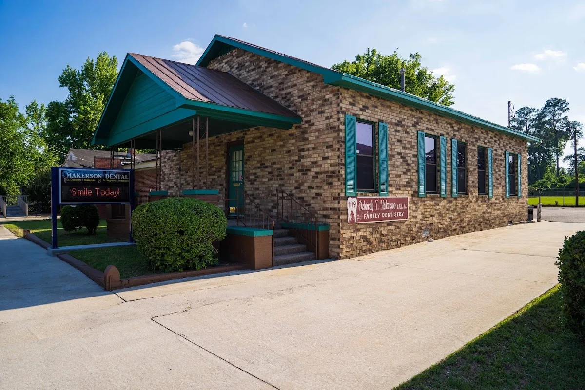 Augusta Family Dental Medical District, Dr. Deborah Makerson — photo 1
