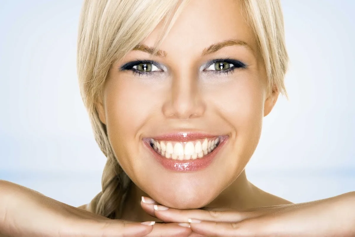Broadway Family & Cosmetic Dentistry — photo 1