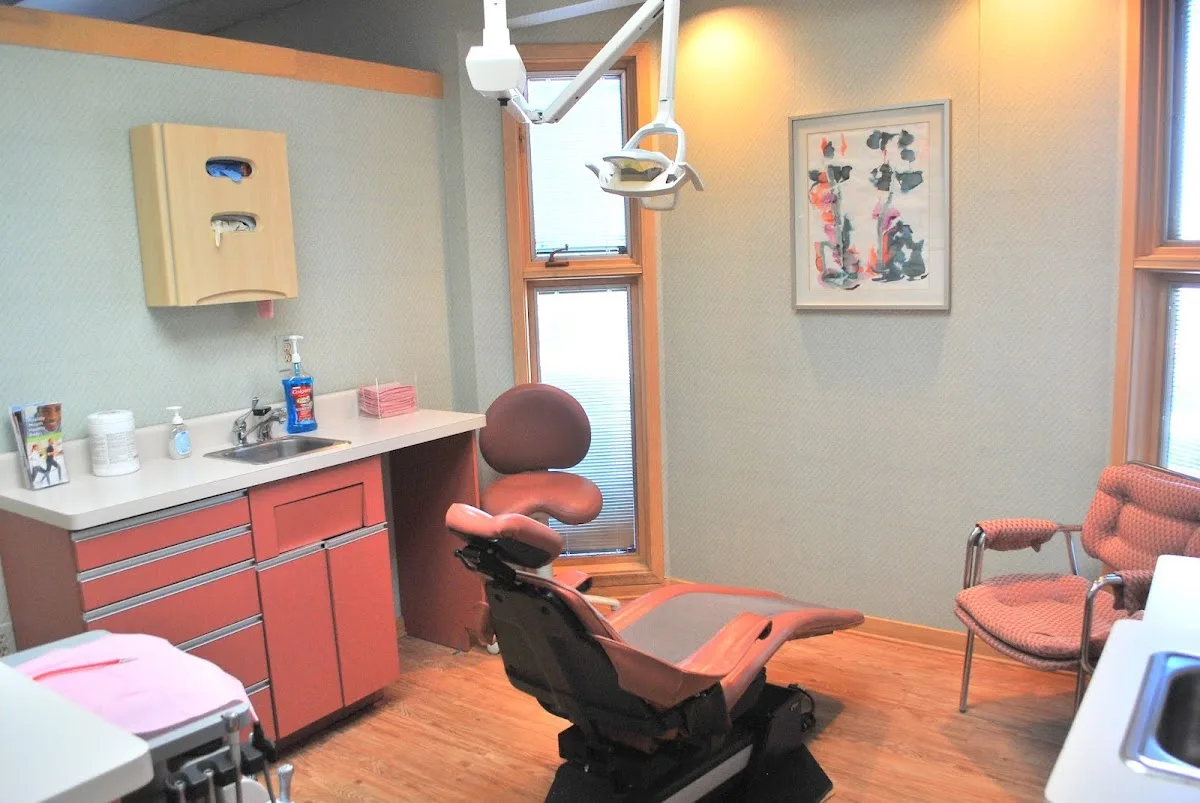 Charles Towne Family and Cosmetic Dentistry — photo 4