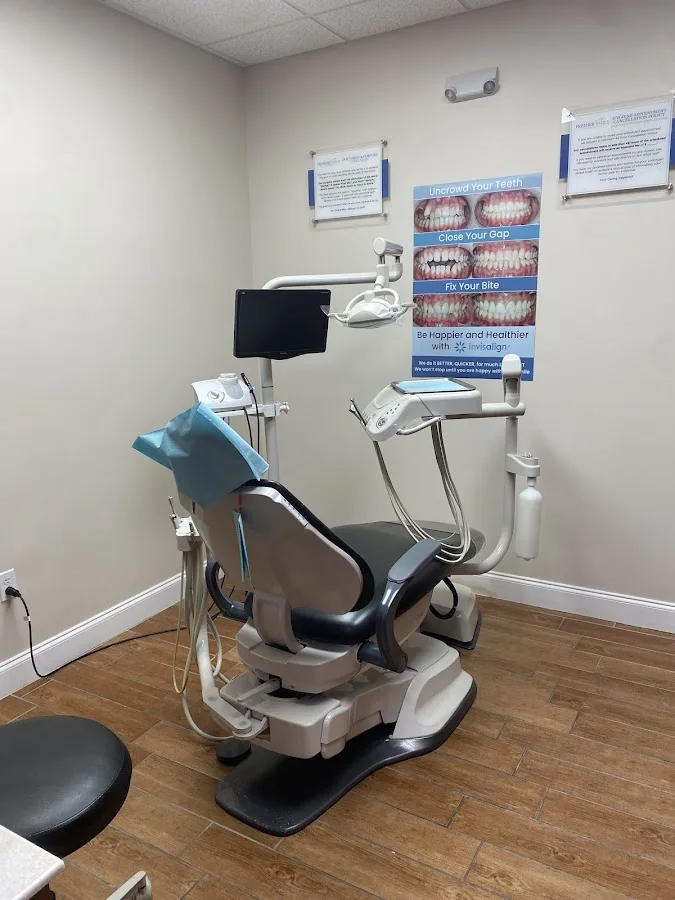 Dream Smile Center: Dr. Jeff Bartlett & Dr. Isabel Castillo — photo 3