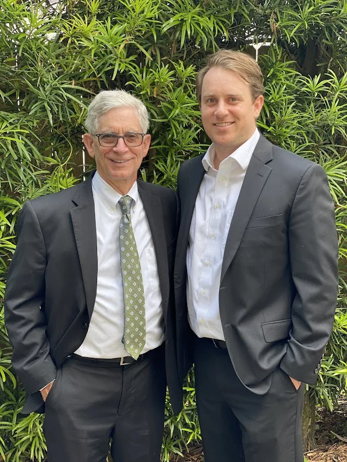Drs. Evan Murrell and Victoria Jones — photo 1