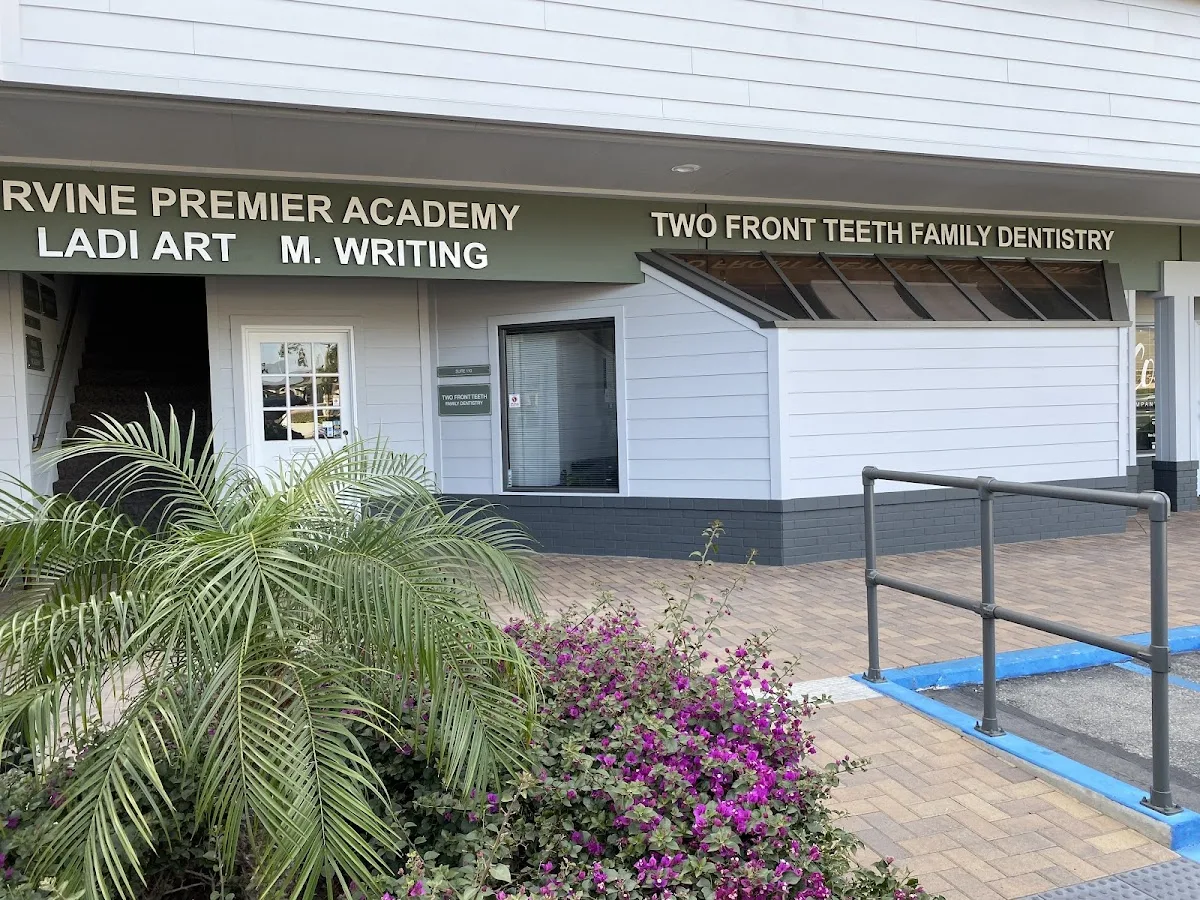 Jeffrey C. Robertson, DDS - Irvine Dentist — photo 4
