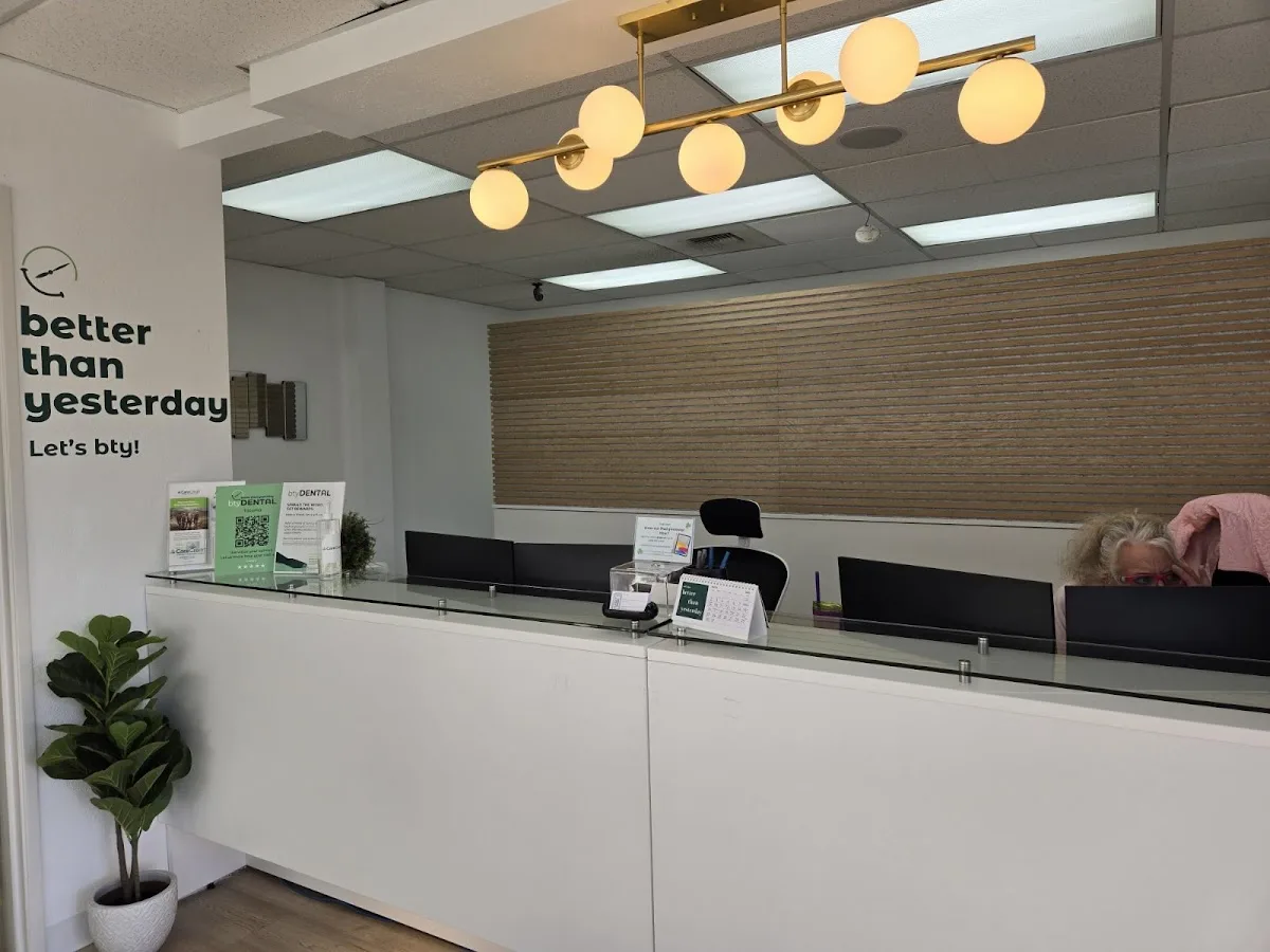 Light Dental Studios of Tacoma Mall Boulevard — photo 4
