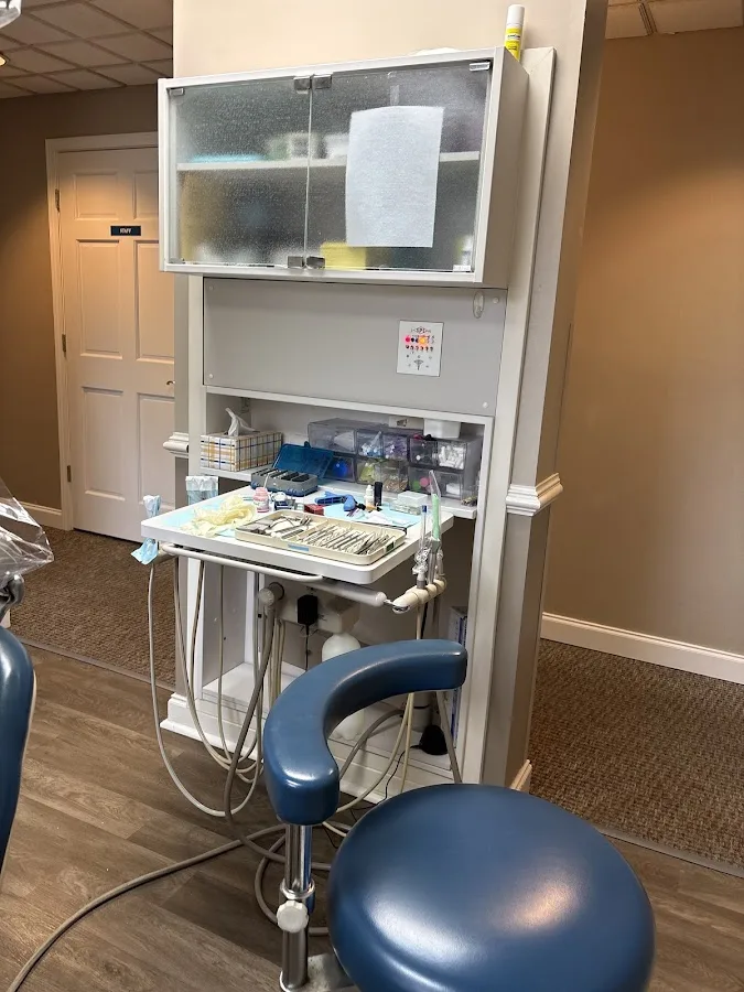 Moore and Moore Dental Associates — photo 1