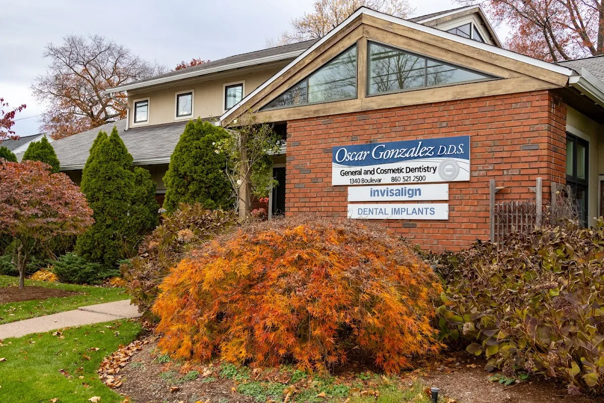 Oscar Gonzalez, DDS