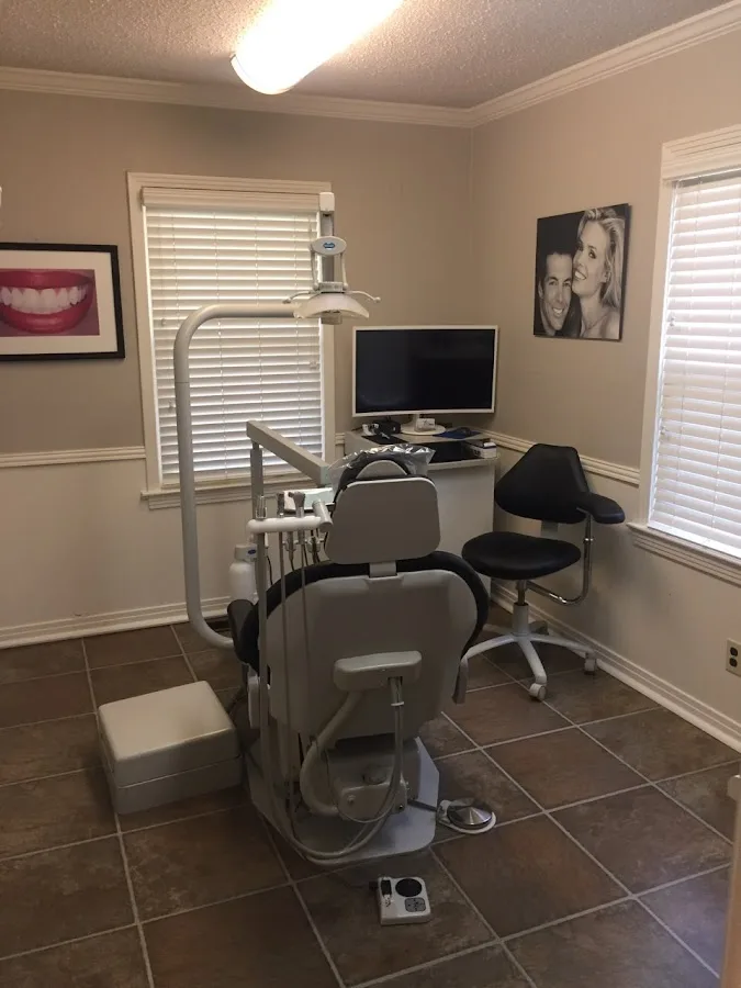 Thompson Family & Cosmetic Dentistry — photo 5