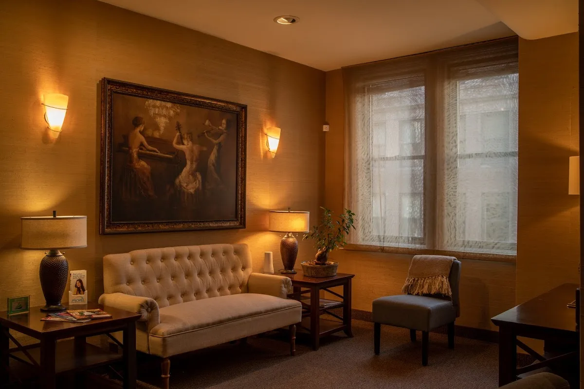 Walnut Street Smiles - Philadelphia Dentist — photo 1